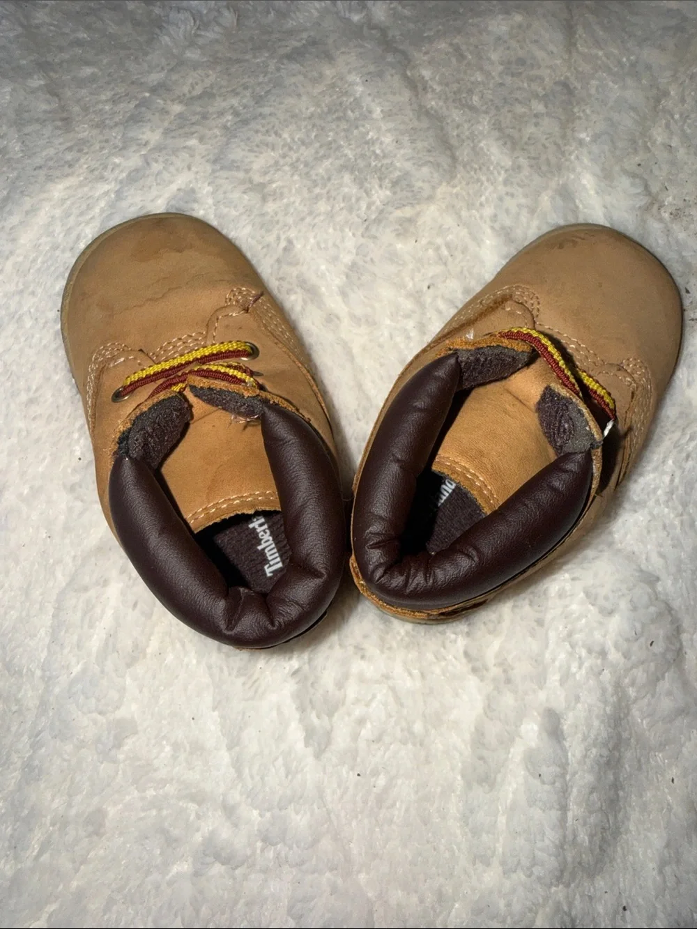 🤎Lightly Used Timberland Kids Wheat Lace-Up Ankle Boots with Dark Brown Collar